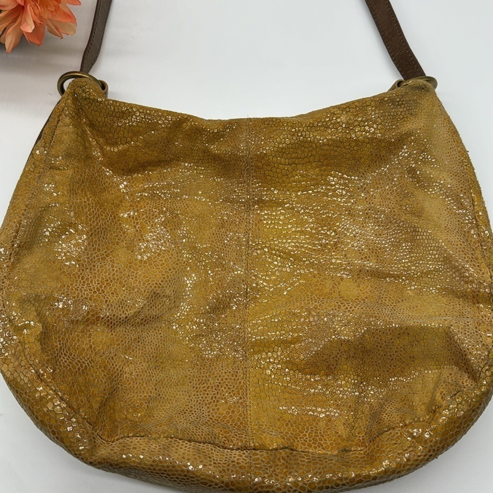 Hobo International Gold Yellow Hobo Bag Snakeskin Pattern with Leather Handle - Picture 2 of 16